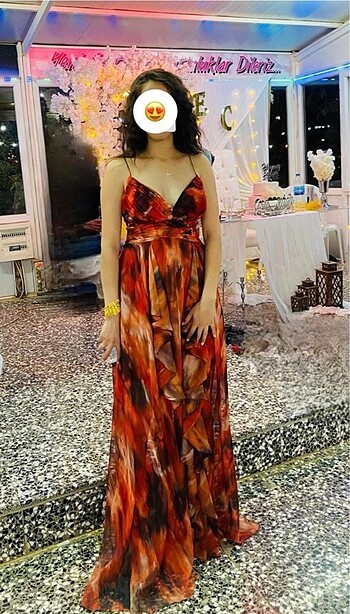Gece elbisesi