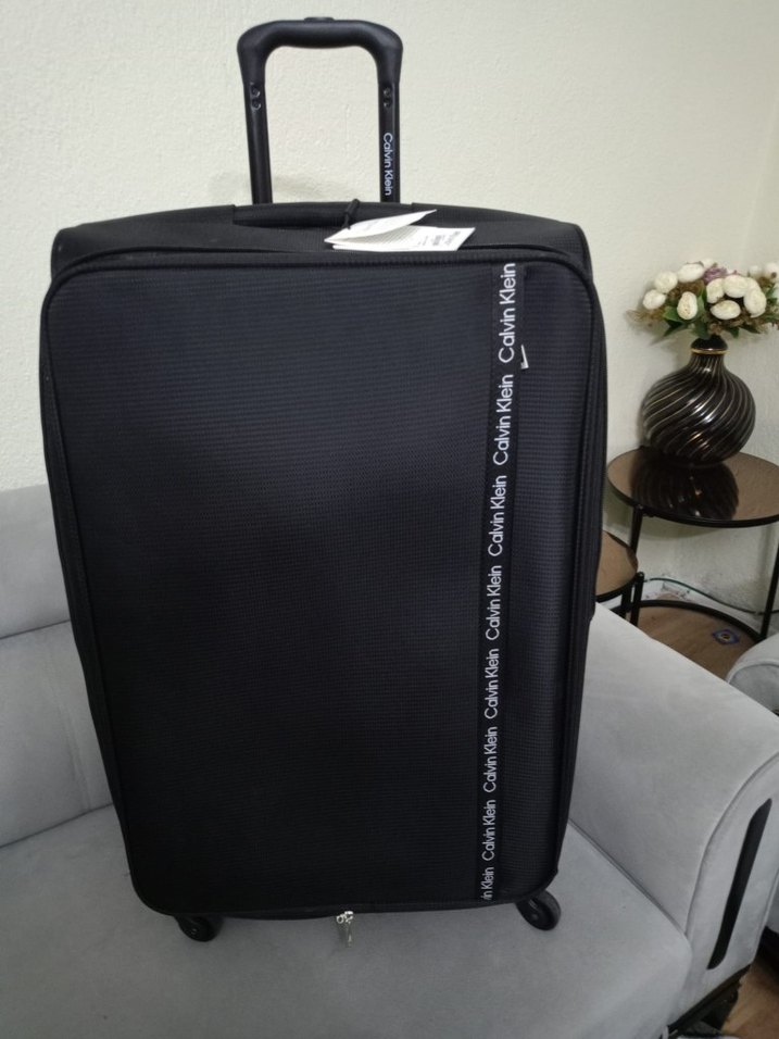 Siyah Calvin Klein Erkek Valiz - Görsel 4