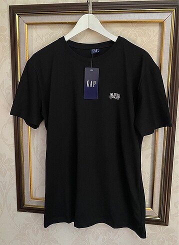 Gap Logo Premium Tshirt