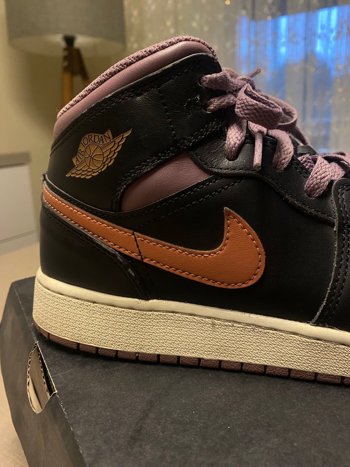 NIKE AIR JORDAN 1 MID SE - Görsel 4