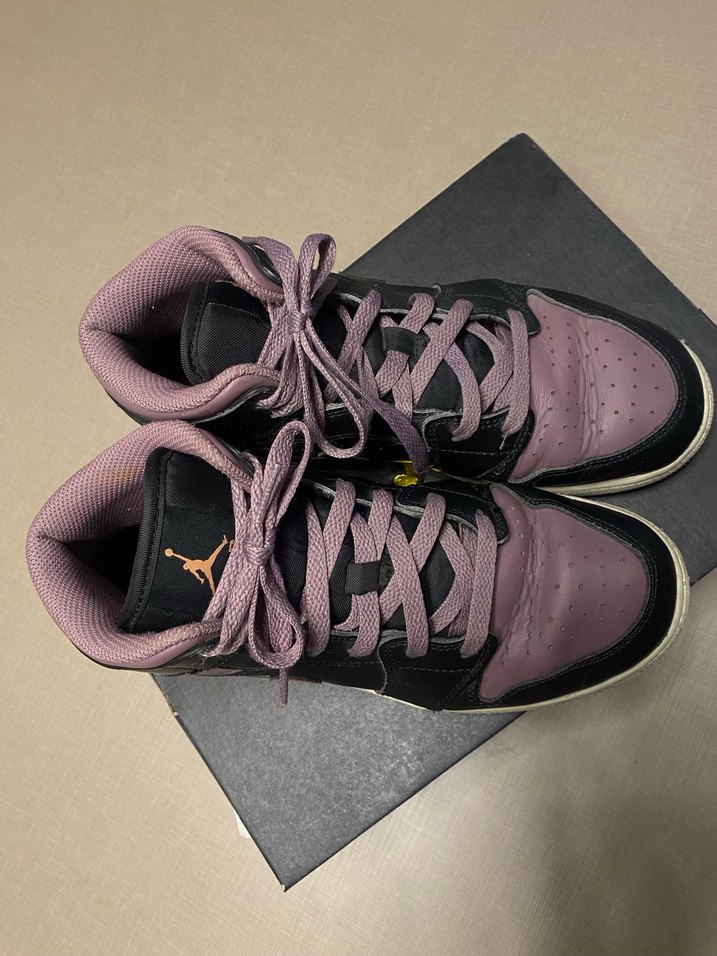 NIKE AIR JORDAN 1 MID SE - Görsel 2