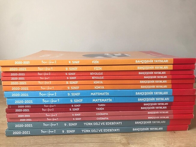 BAHÇEŞEHİR KOLEJİ 9. SINIF KİTAPLARI