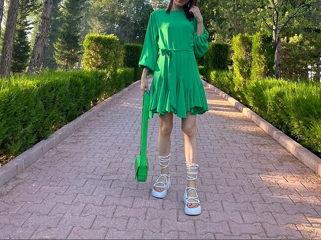 s Beden Yeşil mevsımlık elbise????