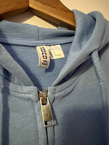 H&M Mavi Sweatshirt