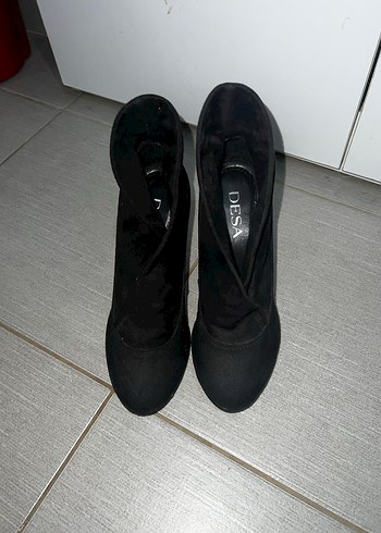 Siyah Süet Stiletto Topuklu Kadın Bot - Görsel 3