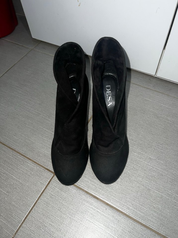 Siyah Süet Stiletto Topuklu Kadın Bot - Görsel 3