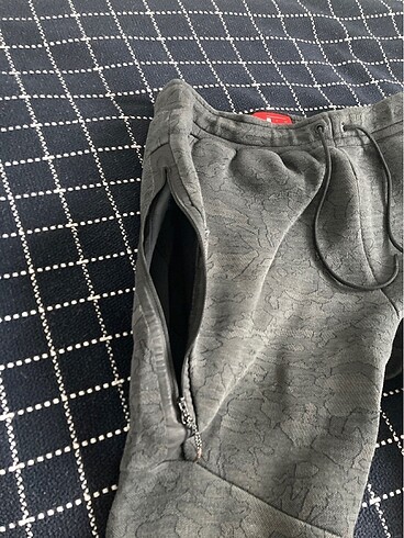 Nike Nike tech fleece orjinal (eski sezon) eşofman altı