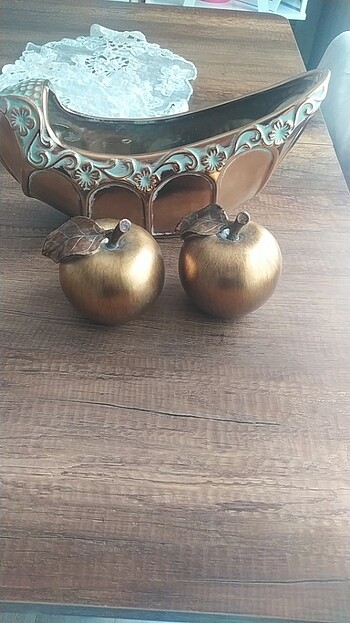 Karaca dekoratif elma ve kayik