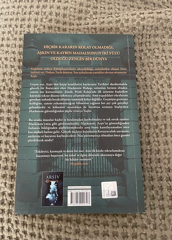  Victoria Schwab - Azat