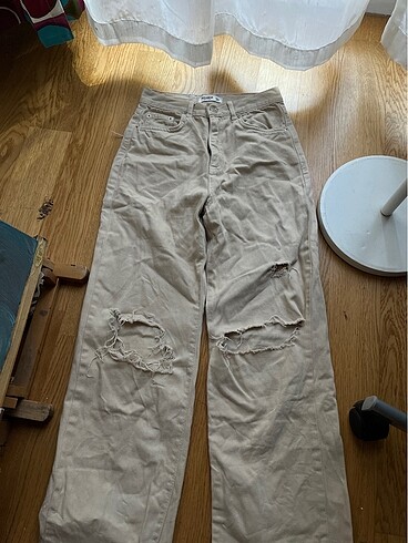 Pull&Bear Yırtık Kot Pantolon 34