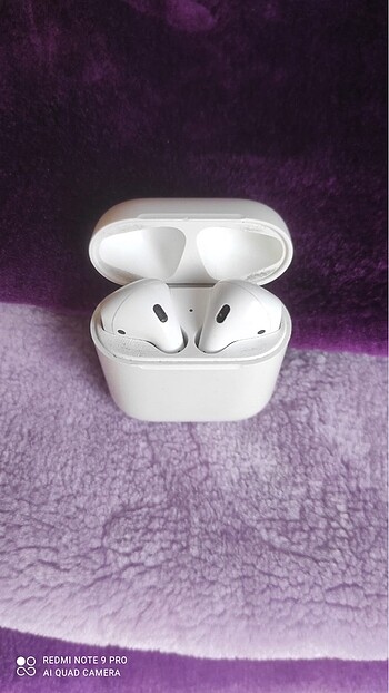 AirPods 2