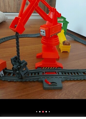  Beden Thomas tren yolu