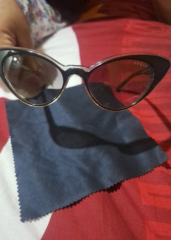 Vogue Kadın Kedi Gözü Güneş Gözlüğü Gri - Görsel 2