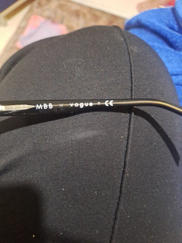 Vogue Kadın Kedi Gözü Güneş Gözlüğü Gri - Görsel 4