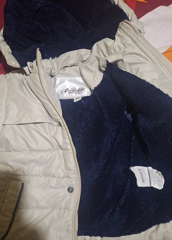 Beyaz Fermuarlı Erkek Çocuk Montu - Görsel 7