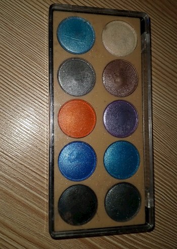 Çok Renkli Göz Farı Paleti - Görsel 3