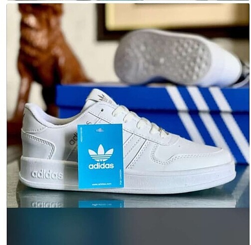 Adidas Spor Ayakkabı