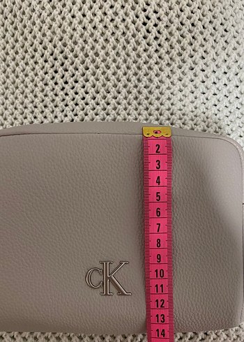 Orjinal Yeni Etiketli Calvin Klein Çanta - Görsel 3