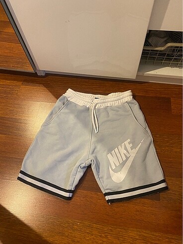 Nike short