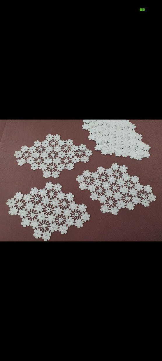 Beyaz Motifli Dantel Örgü - Görsel 2