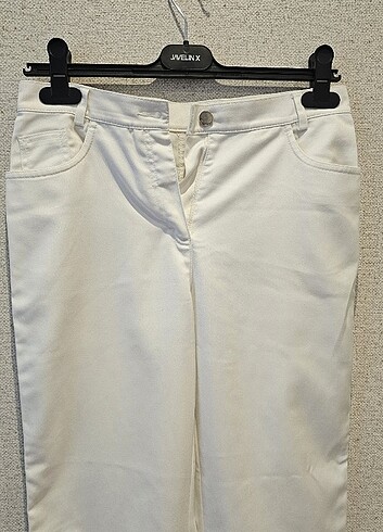 Diğer Beyaz Pantolon 