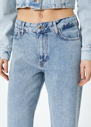Parlak taşlı jean pantolon