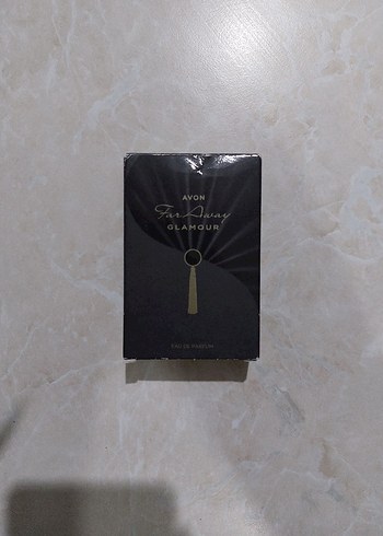 Avon Far Away Glamour Kadın Parfümü 30 ml