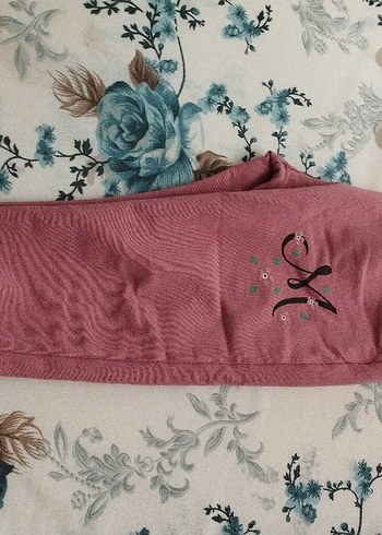 Nakış Detaylı Pembe Eşofman - Görsel 2