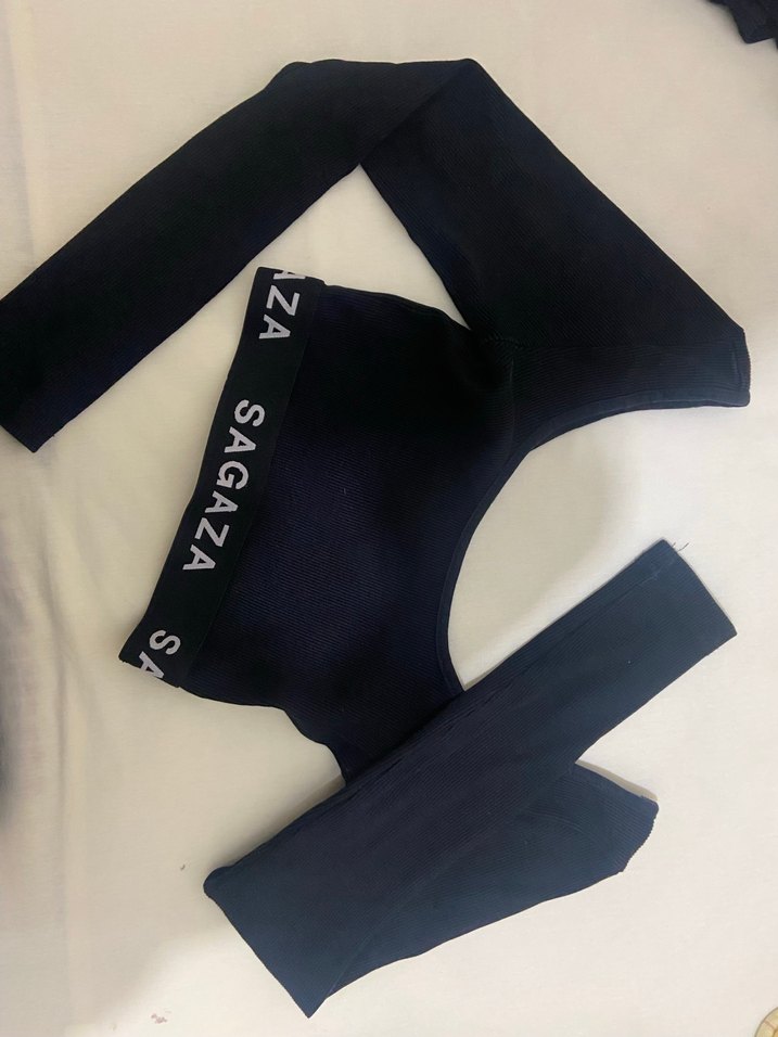 Siyah Baskılı Mini Crop Top - Görsel 2