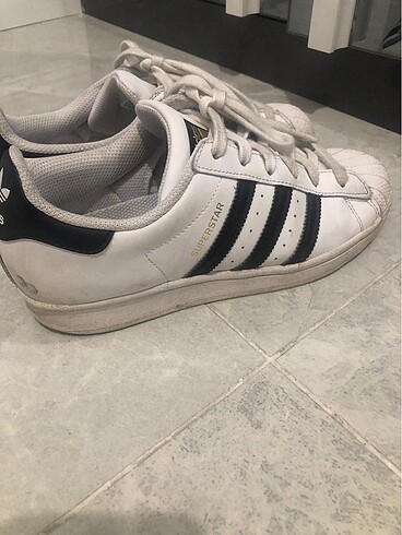 Adidas Superstar