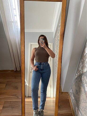 Stradivarius- 34 beden mom jean