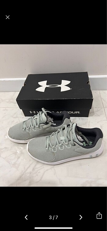 38 Beden Under Armour Açık Yeşil Spor Ayakkabı