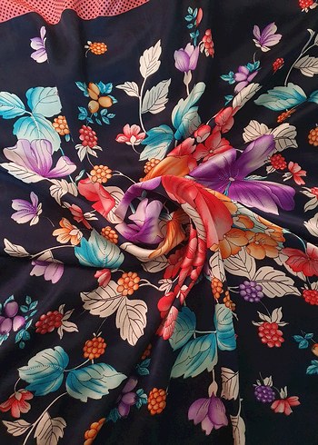 Çiçek Desenli Çok Renkli Bohem Kadın Fuları - Görsel 2