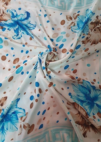 Çiçek Desenli Bohem Kadın Fuları - Görsel 2