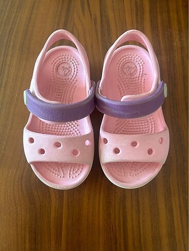 Crocs sandalet tertemiz 6C = 22-23 no