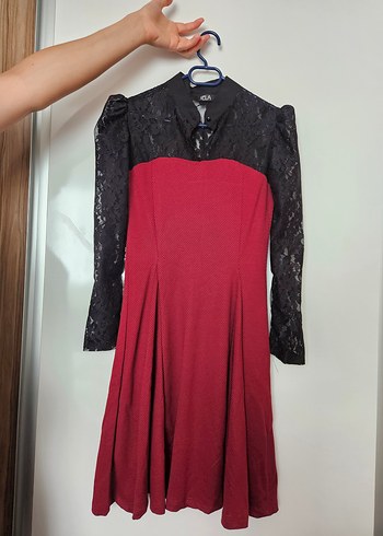 Bordo Dantel Detaylı Uzun Kollu Midi Elbise