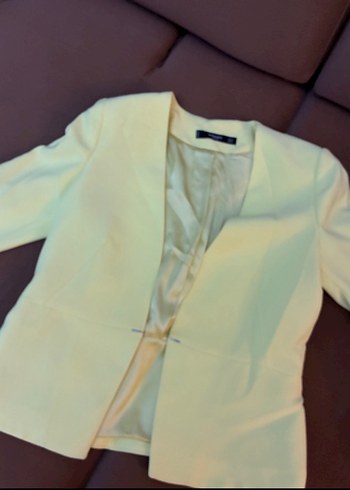 Mango Acik Sari Siklik Klasik Kadin Blazer