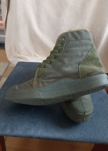 NADİR KALANLARDAN HAKİ RENK 44 NUMARA YARIM KES BOT - Görsel 3