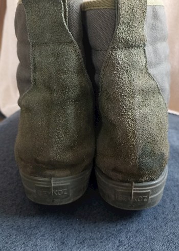 NADİR KALANLARDAN HAKİ RENK 44 NUMARA YARIM KES BOT - Görsel 2