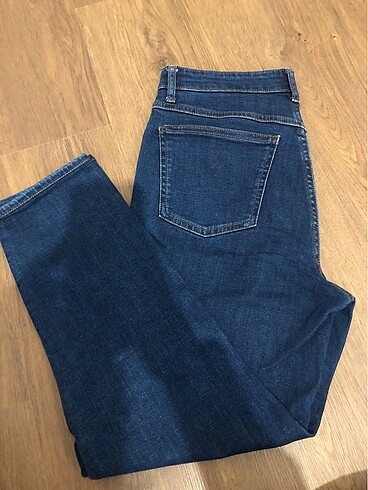 Mango jean
