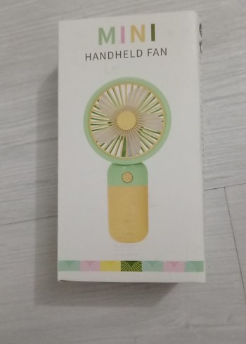 Mini Yeşil El Tipi Fan