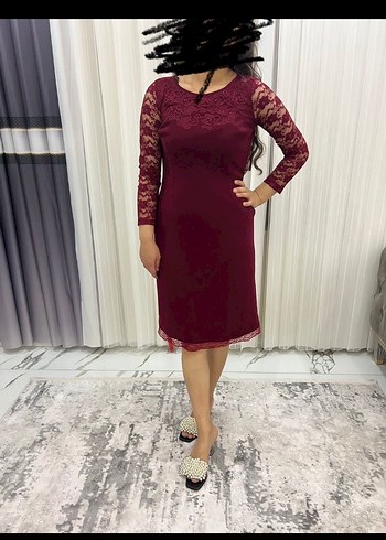 Bordo Dantel Detaylı Uzun Kollu Midi Elbise