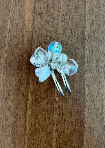 Beyaz Cam Boncuklu Çiçek Desenli Kadın Yüzük - Görsel 3