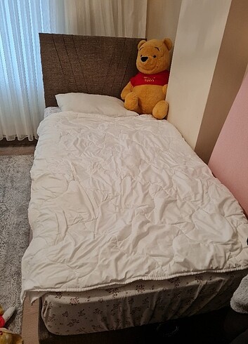 Beden Başlıklı yatak baza