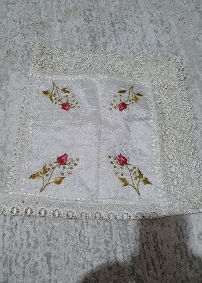 Masa ve sehpa örtüsü - Görsel 4