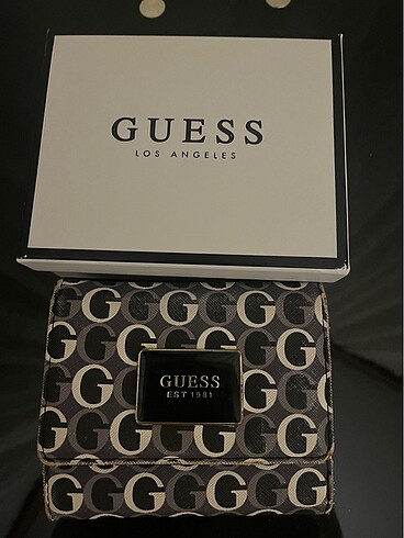 Guess cüzdan
