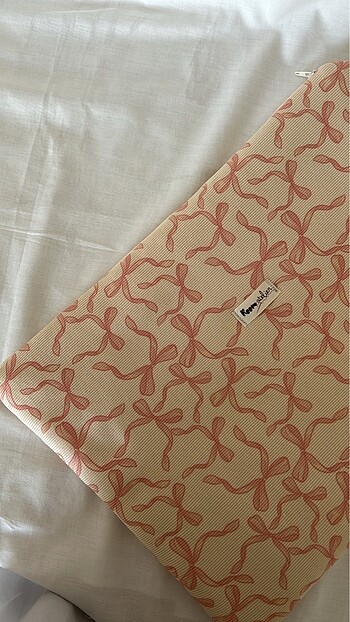 Room Atelier Macbook Bag