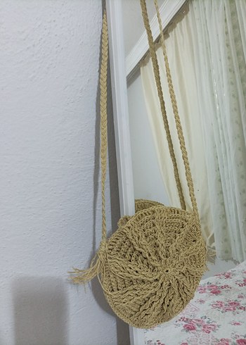 Bej Püsküllü Örgü Kadın Çapraz Çanta