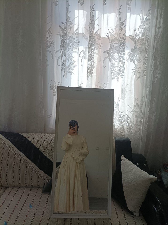 Uzun Kollu Beyaz Bohem Parçalı Elbise - Görsel 3