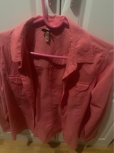 LC Waikiki Pembe gömlek